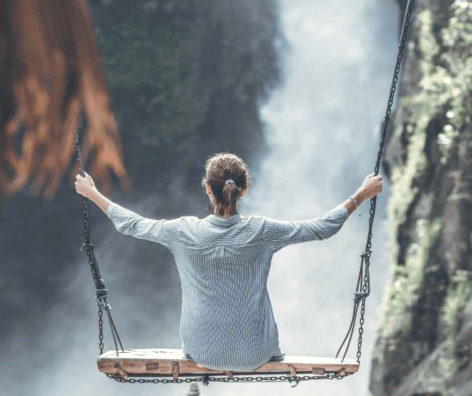 Brązowy Vintage Zdjęcie Kolaż Post na Facebooku (12)