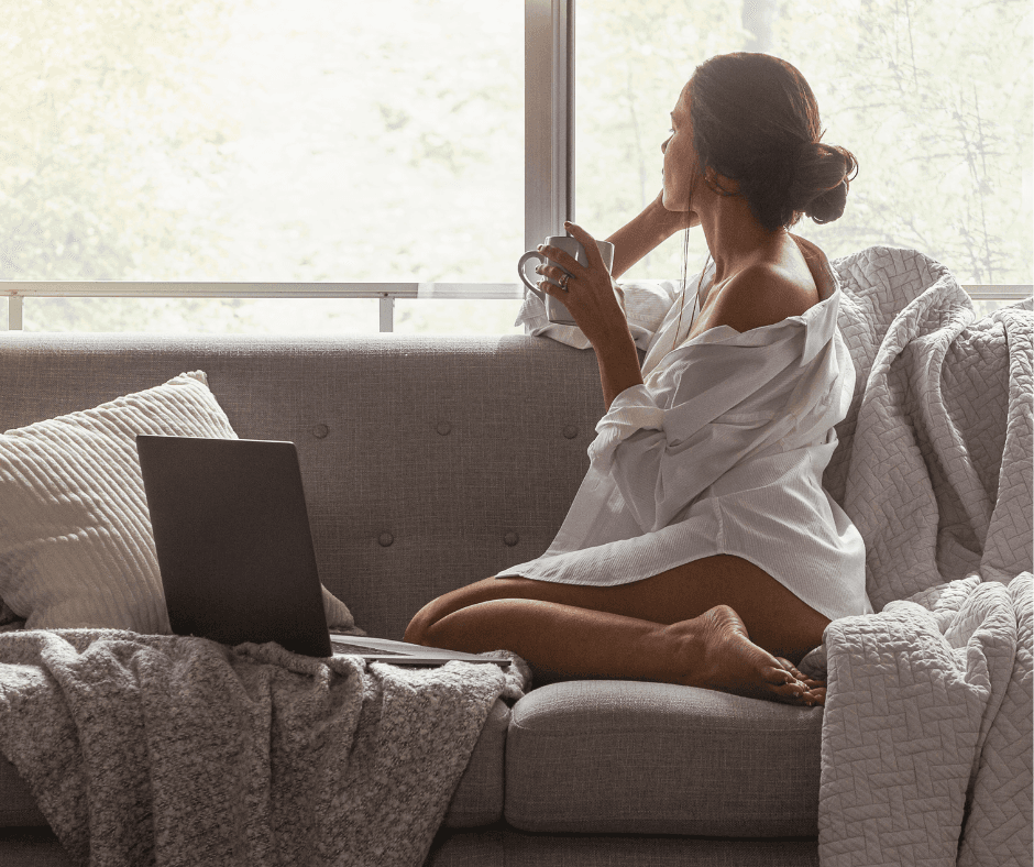 Brązowy Vintage Zdjęcie Kolaż Post na Facebooku (20)